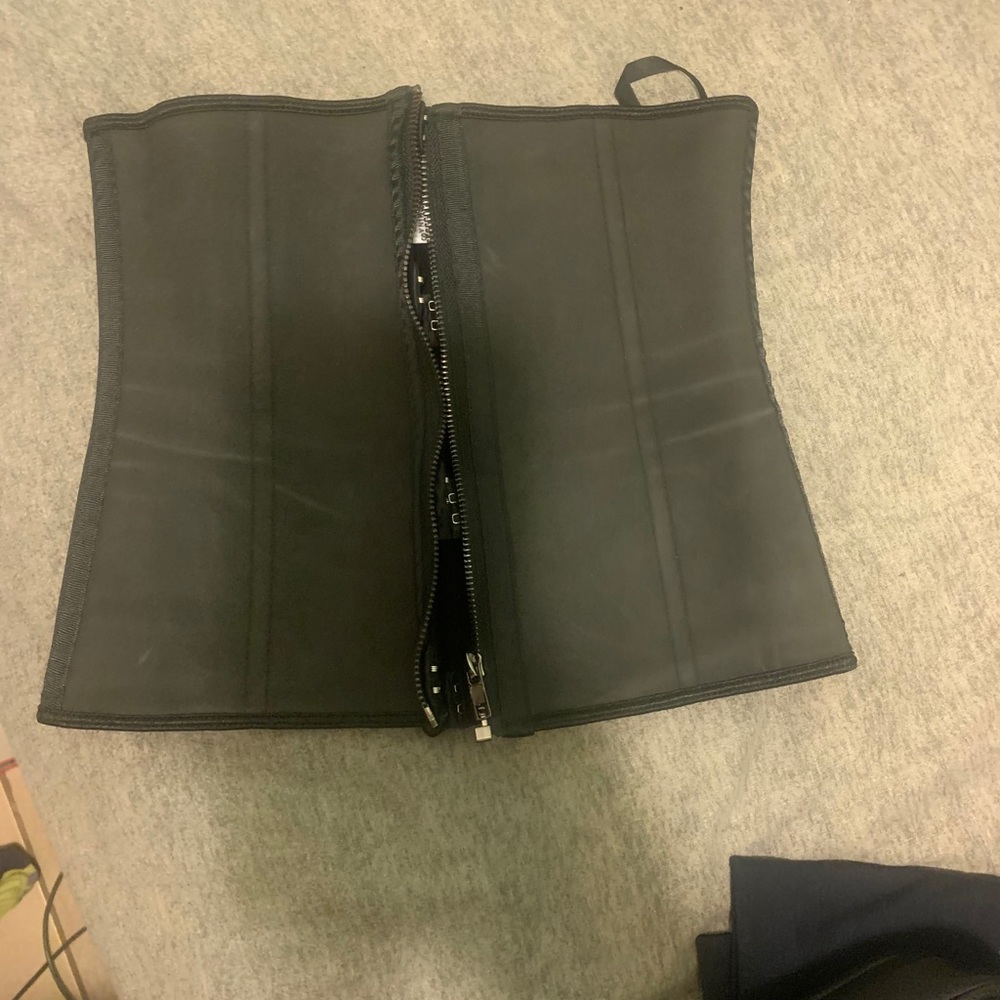Waists trainer - Picture 3 of 5